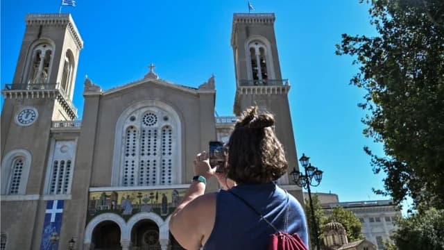Tiempo: Condiciones variables con lluvia hasta el Domingo de Pascua