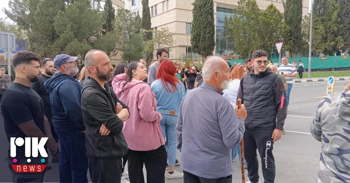 Κτηνοτρόφοι απέκλεισαν την είσοδο της Λευκωσίας σε ένδειξη διαμαρτυρίας