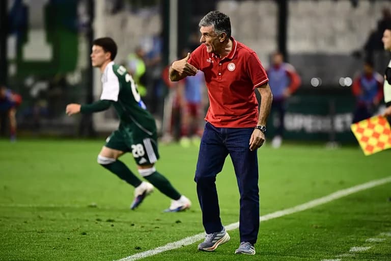 Mendilibar: "There is room for the title"