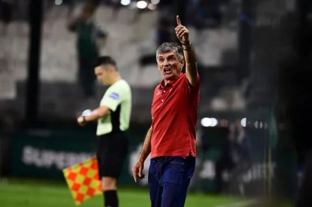 Mendilibar: Olympiacos shows its class in crucial moments