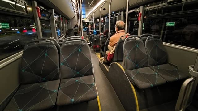 תיק עם 30,000 אירו הוחזר לקשישה באתונה