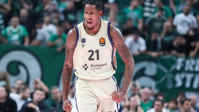 Explosive Clyburn: 6/6 Three-Pointers in 8 Minutes, Eyes EuroLeague Record