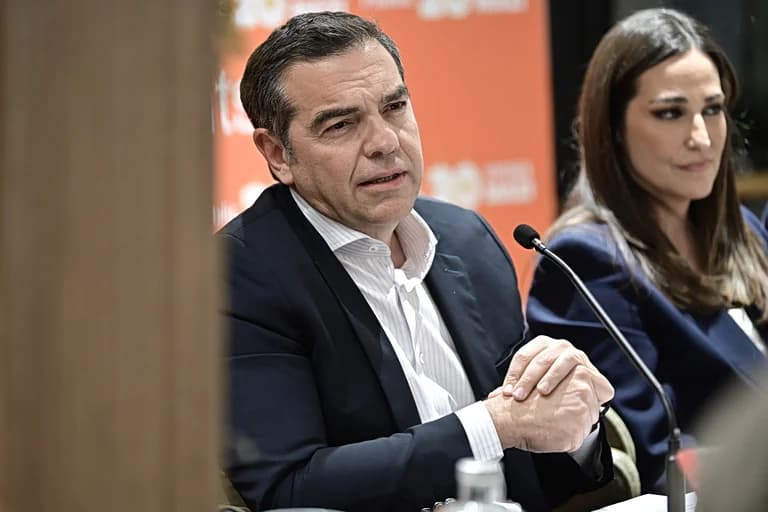 Τσίπρας: «Ο φαύλος κύκλος της παράλυσης παράγει σοβαρές απειλές»