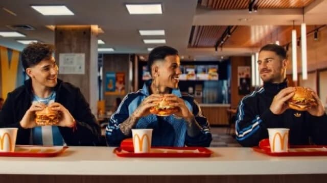 McDonald's: Νέα μπέργκερ ΜακΆλβαρεζ, ΜακΦερνάντεζ και ΜακΆλιστερ στην Αργεντινή