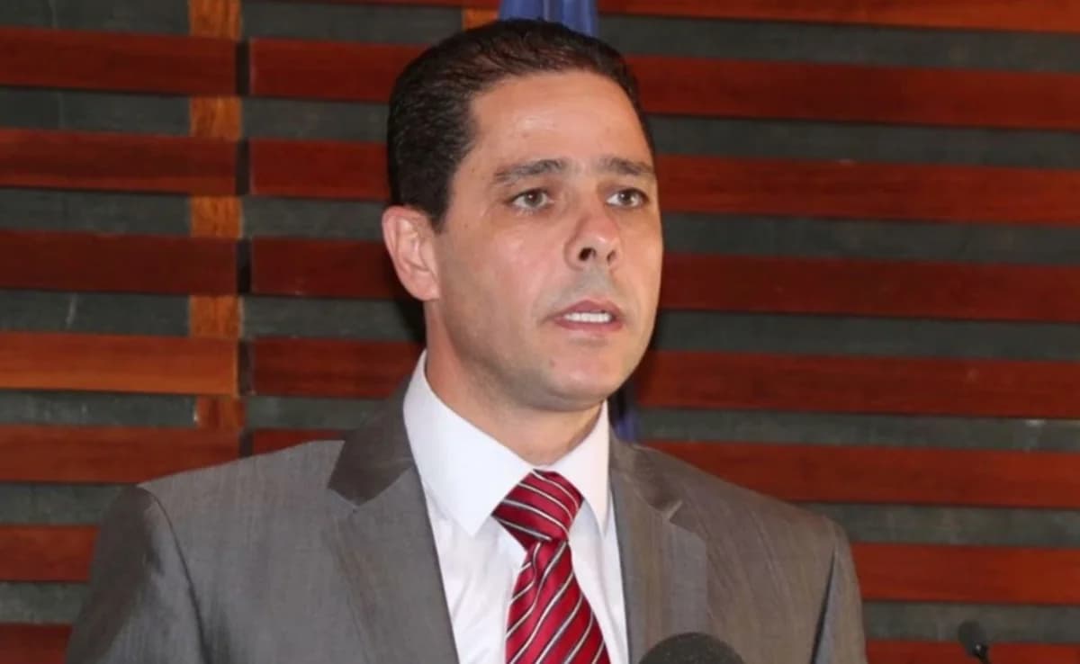 Katsounotos responde a las acusaciones de 'canibalismo'