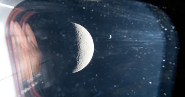 NASA: Εντυπωσιακές εικόνες Γης και Σελήνης από την αποστολή Artemis II