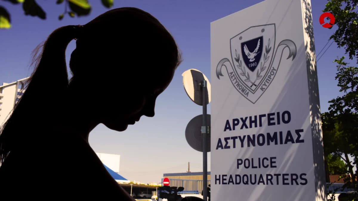 Υπόθεση Δρουσιώτη: Η «Σάντη» αναλαμβάνει την ευθύνη για τα μηνύματα, έρευνες από το FBI