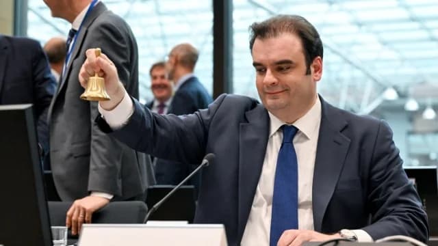 Πιερρακάκης στο Eurogroup: Ετοιμότητα για δύσκολα οικονομικά σενάρια
