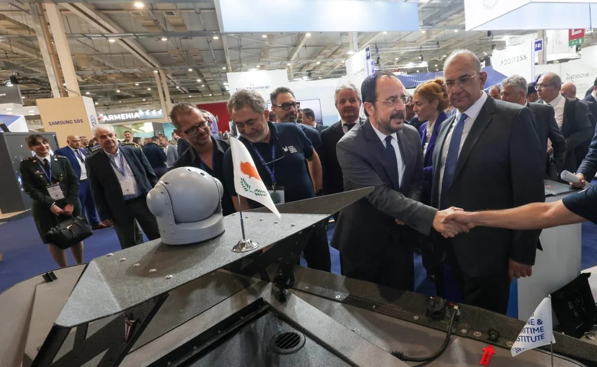 Ο Πρόεδρος Χριστοδουλίδης στην Αθήνα για το συνέδριο DEFEA
