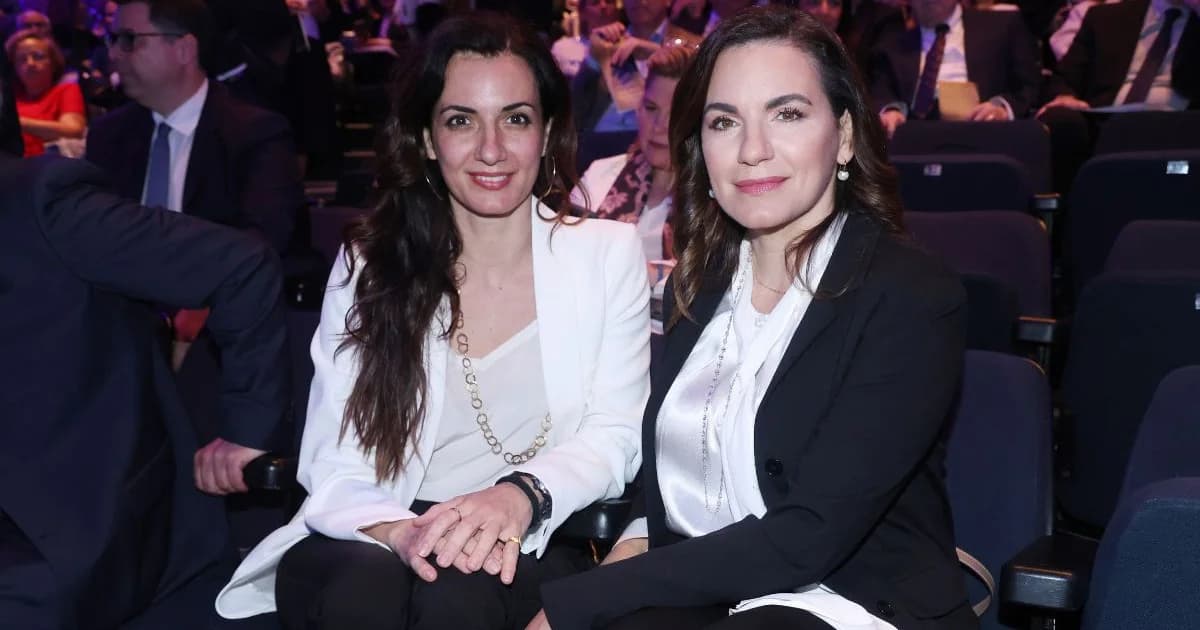 Όλγα και Χριστίνα Κεφαλογιάννη: Εντυπωσιακές εμφανίσεις στην εκδήλωση του Κολλεγίου Αθηνών
