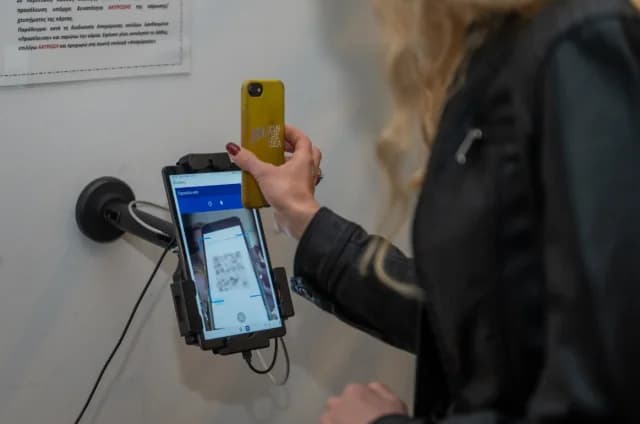 Digitale Arbeitskarte: Pilotanwendung startet in Großhandel, Energie, Finanzsektor