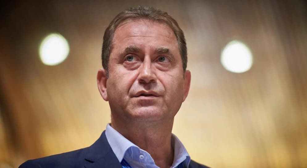 G. Loukaidis: Ponente en la APCE sobre Libertad de Expresión