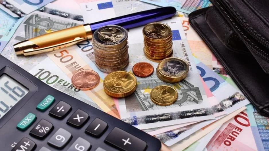 Steuerreformgesetze nächste Woche an Rechtsabteilung