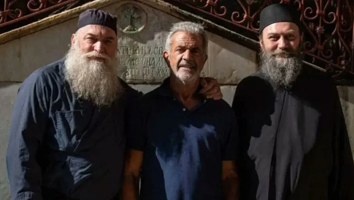Мел Гибсон посетил Афон, паломничество в монастырь Хиландар