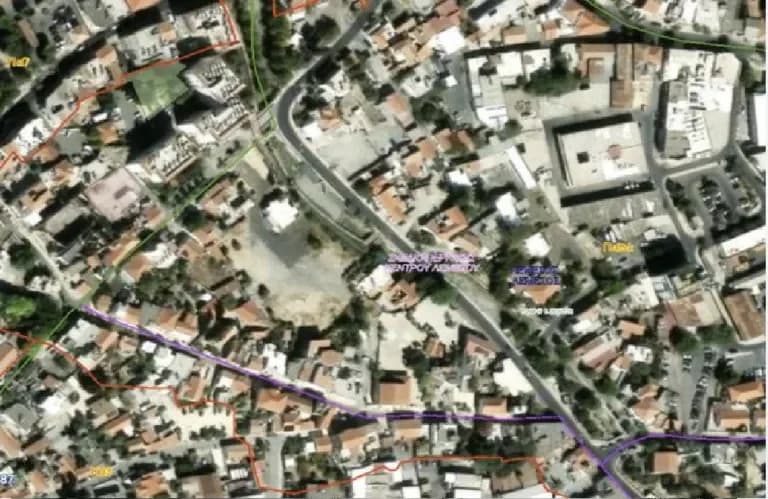 Limassol: Expropiación de terreno para aparcamiento y zonas verdes