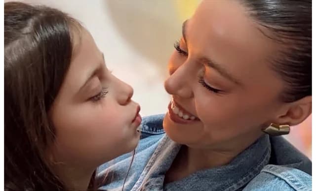 Evelina Skitsko: Momentos con su hija en Disneyland