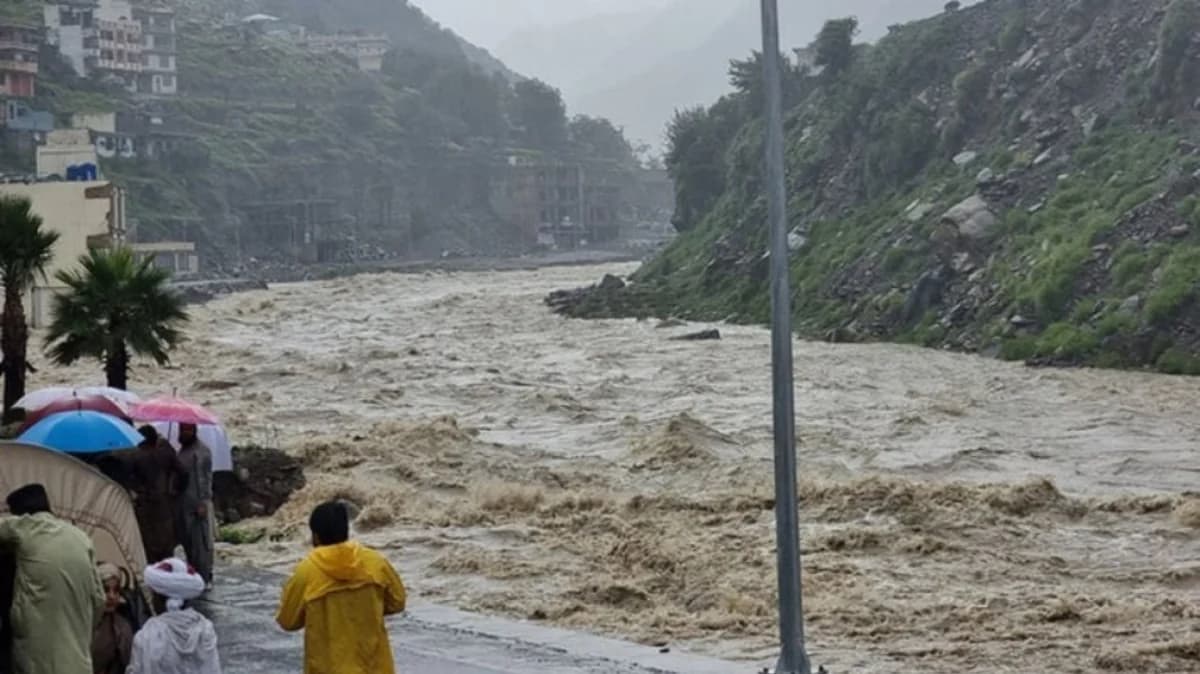 Pakistán: Aumentan muertes por inundaciones en temporada de monzones
