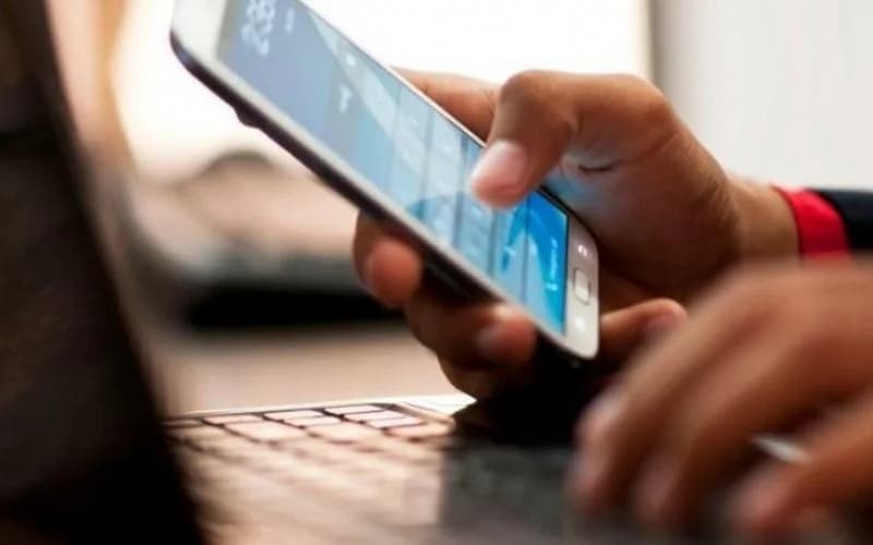 Προειδοποιήσεις για Απάτες και Κινδύνους στο Διαδίκτυο