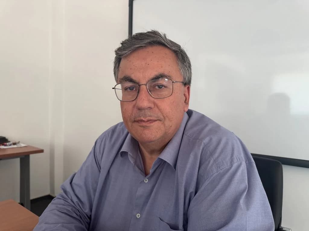 Universität Neapolis Paphos: Neue Partnerschaften, Medizinstudiengang