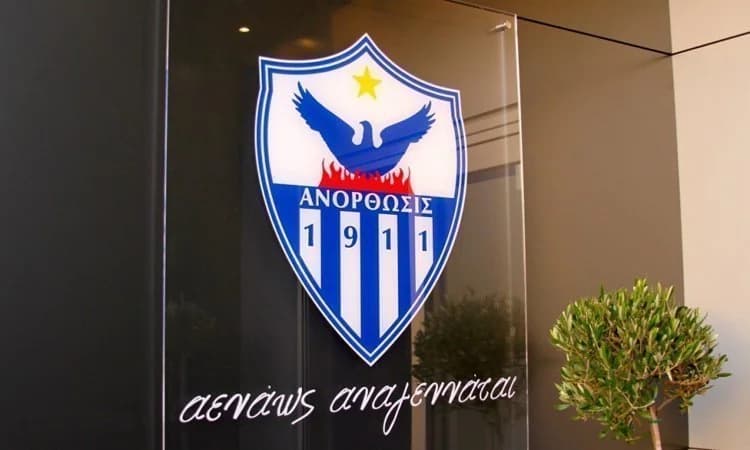 Anorthosis: Angst vor Transfersperre