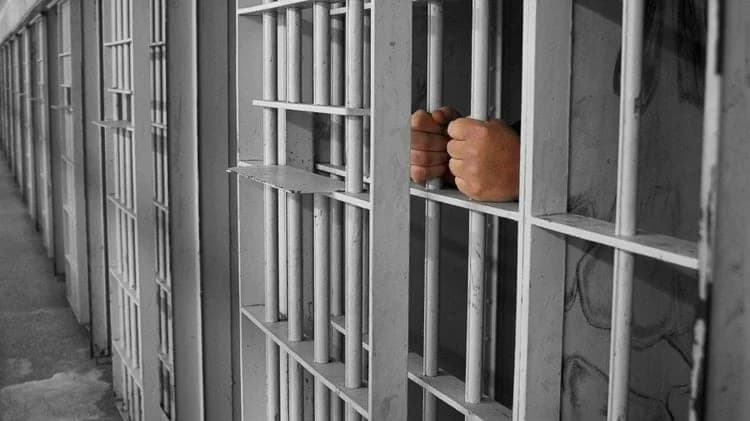 Cyprus: 37-Year-Old Suspected of Bribing Prison Guards