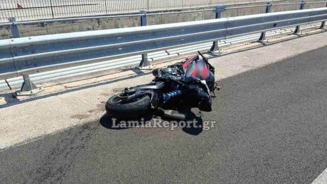 Tödlicher Unfall auf der Autobahn Athen-Lamia: Motorradfahrer tot