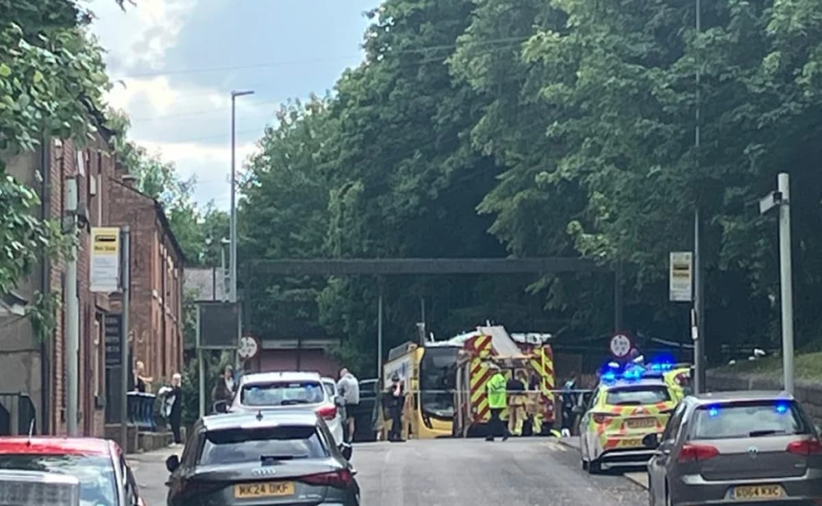 Manchester: Bus Crashes into Bridge, 15 Injured
