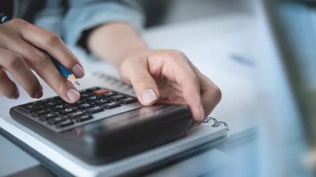 Greek Tax Authority to Audit Undeclared Income and Airbnb Rentals