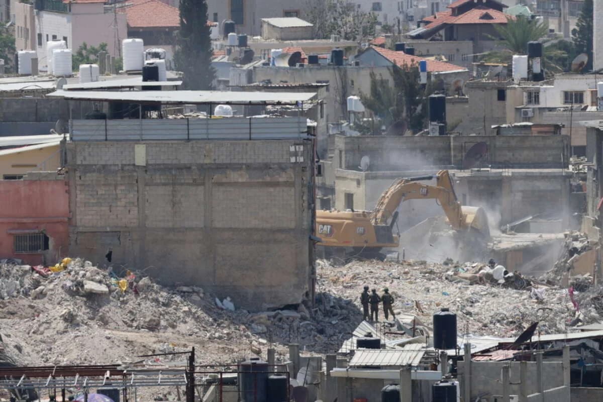 WHO Condemns Israeli 'Attacks' on Gaza Facilities