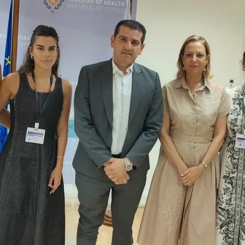 «Μικροί Ήρωες»: Ζητούν στήριξη για οικογένειες με παιδιά που νοσηλεύονται στο εξωτερικό