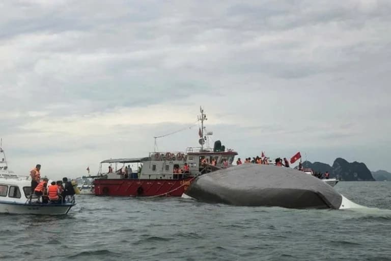 Vietnam: 10-Year-Old Survives Ha Long Bay Shipwreck