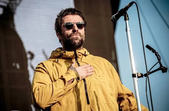 Liam Gallagher: 'No tenemos esas cámaras sentimentales de Coldplay'