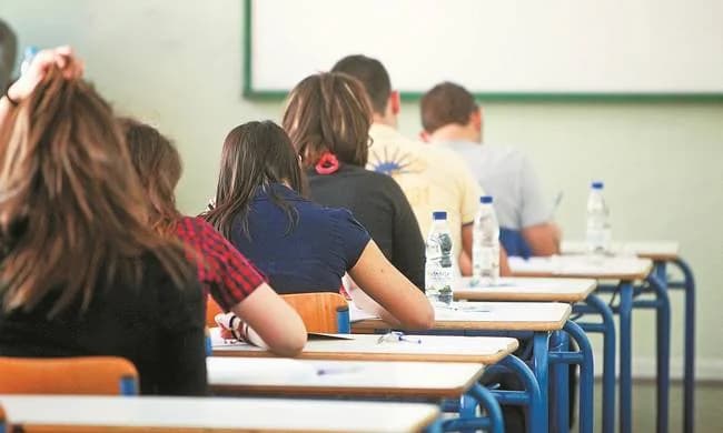 Exámenes de Chipre 2024: ¡Dos estudiantes de Limassol logran las mejores notas!