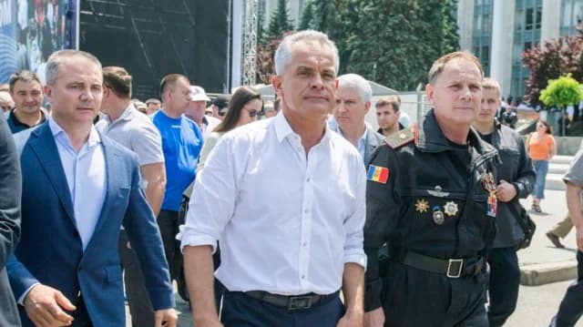 Σύλληψη του Βλαντιμίρ Πλαχοτνιούκ στην Ελλάδα για υπεξαίρεση