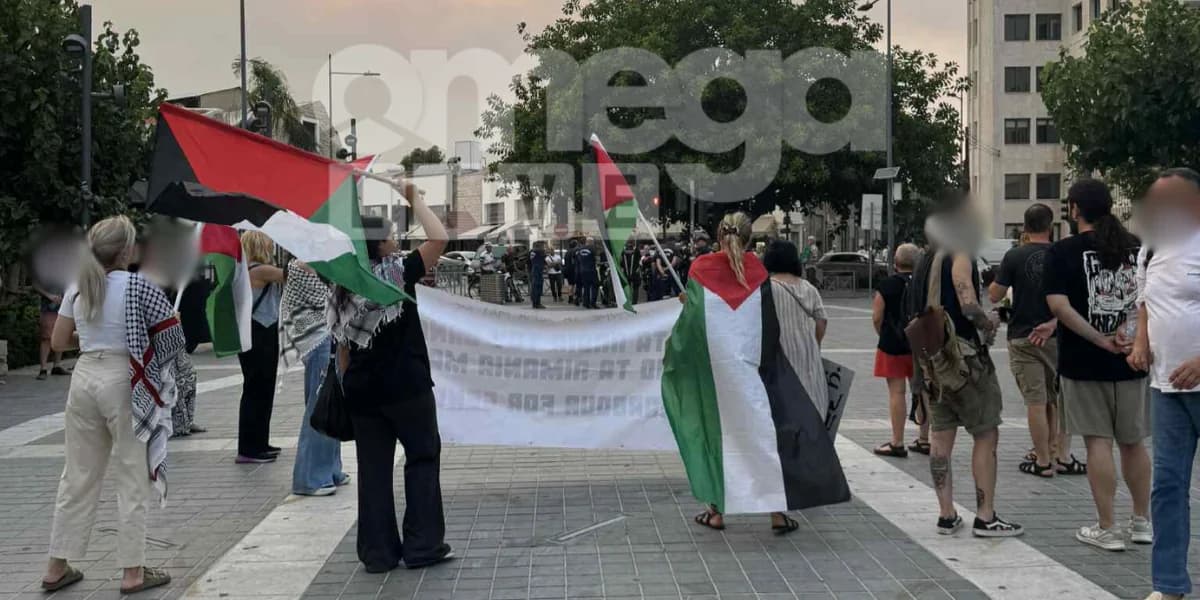ספינת תענוגות ישראלית עוגנת בלימסול לאחר מחאות בסירוס