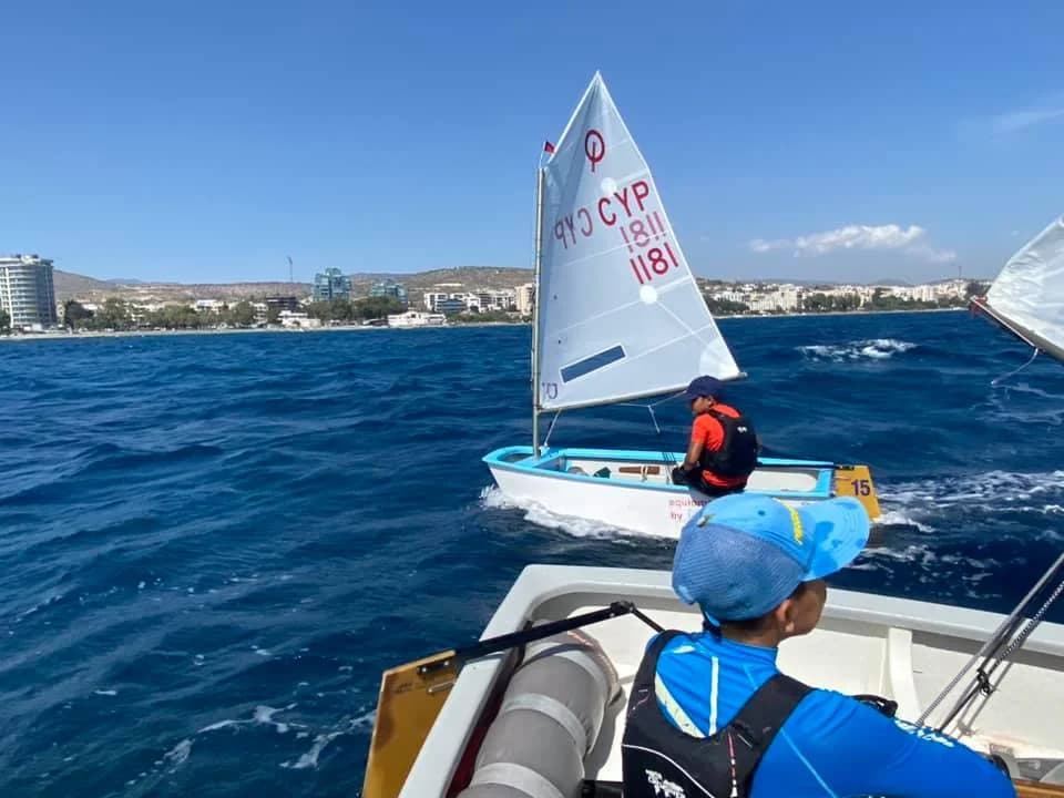 Nueva Junta Directiva Elegida en el Club Náutico de Kyrenia