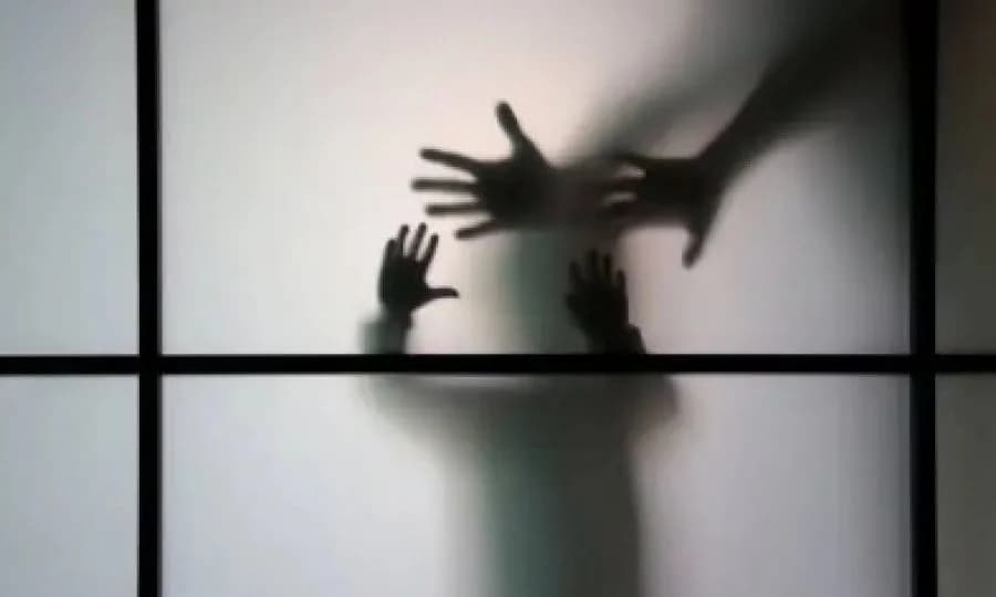 Verzögerungen bei sexuellen Missbrauchsfällen an Kindern: Traumatische Folgen