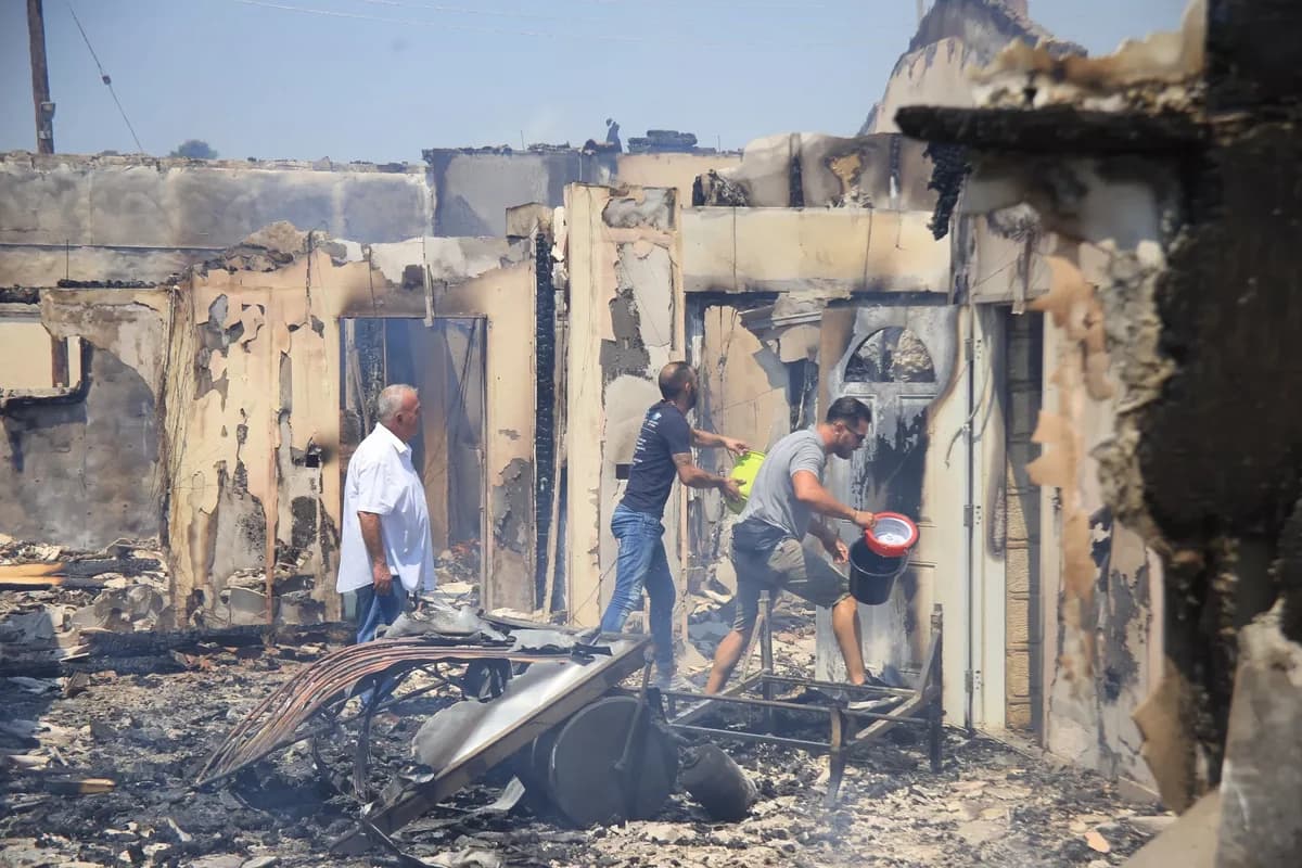 Πύρινες φλόγες: Ανυπολόγιστες οι συνέπειες της καταστροφής