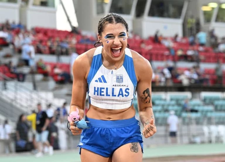 Dragomirova gana oro y rompe récord en el Campeonato Balcánico