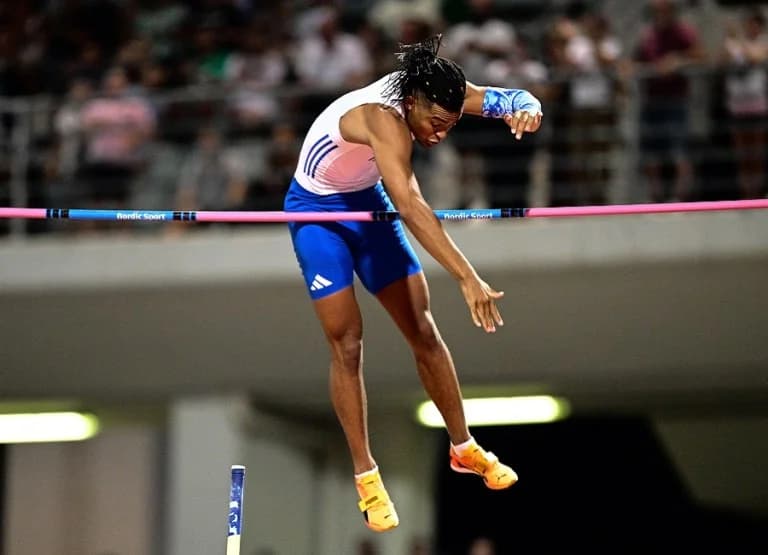 Balkan-Leichtathletik-Meisterschaften 2025: Karalis gewinnt Gold im Stabhochsprung in Volos