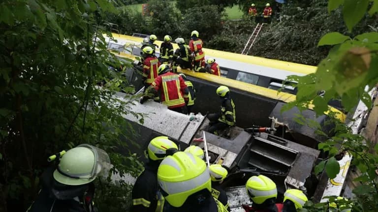 Germany: Train Derailment – 3 Dead, 50 Injured, Landslide Suspected
