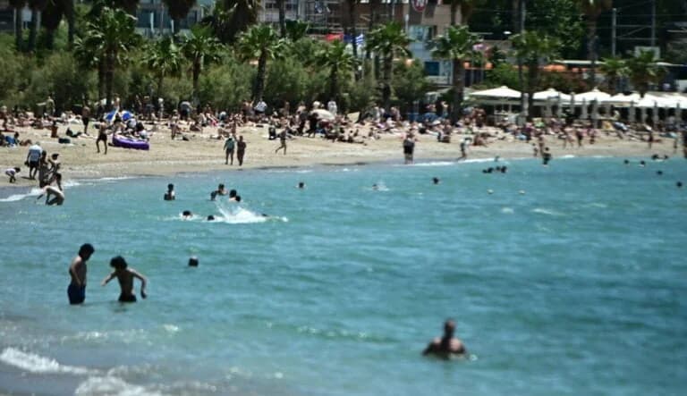 Παλαιό Φάληρο: Έρευνα για εγκληματική ενέργεια στον θάνατο κοριτσιού