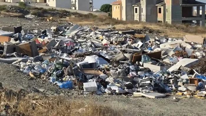非法垃圾场引起特雷米图萨、塔拉和埃姆巴的担忧