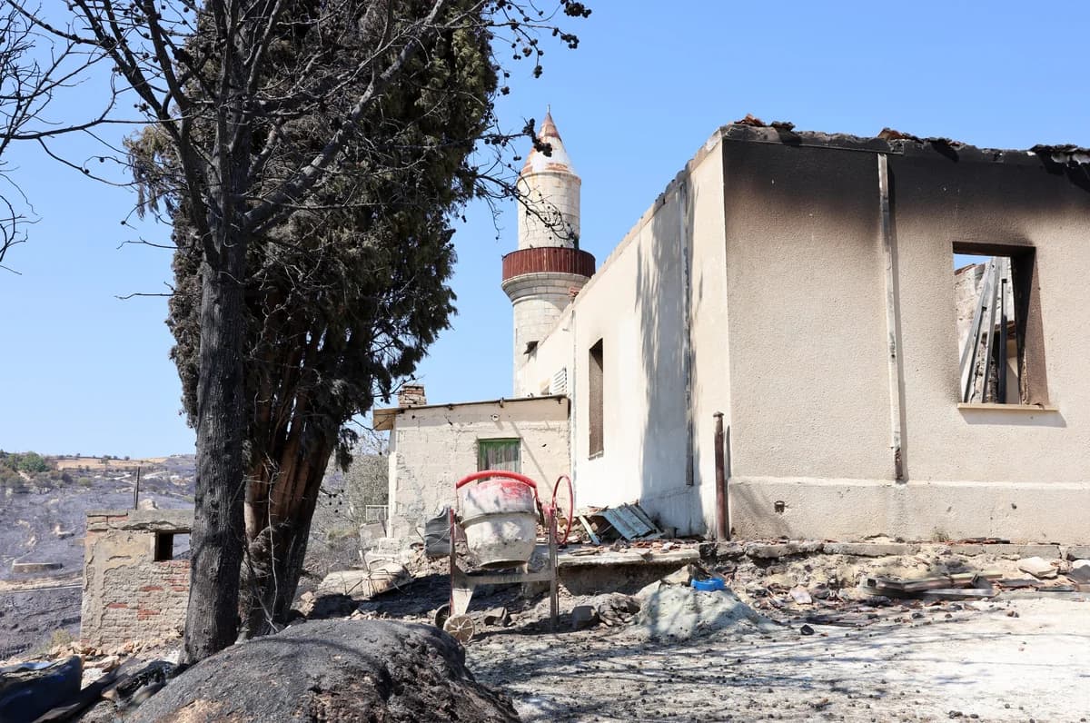 Incendios en Limassol: 1.3% de Chipre Destruido