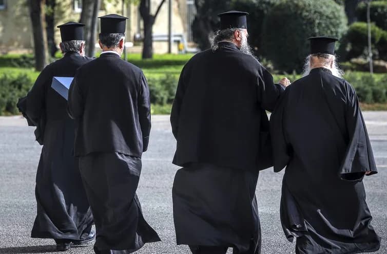 Two Clerics of Tamasos Diocese Removed for Moral Offenses