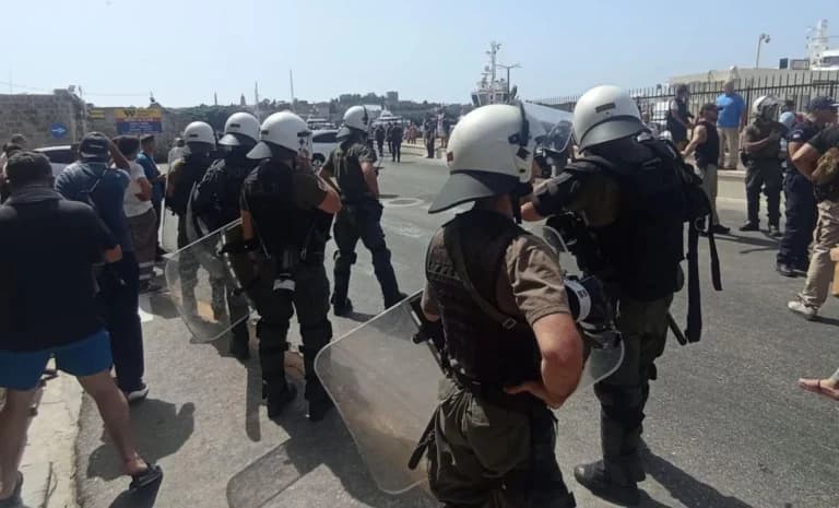 Rhodes: Tension and Arrests Before Israeli Cruise Ship Arrival