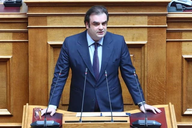פייראקאקיס: חיזוק ההגנה הוא סדר עדיפות אסטרטגי עליון
