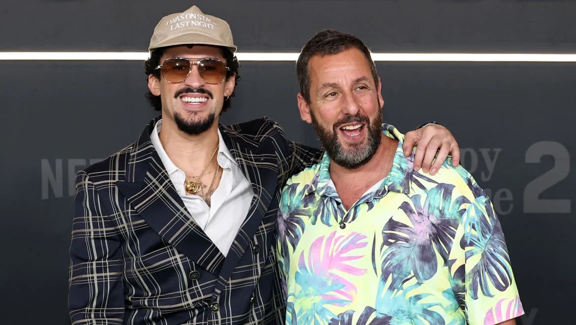 Bad Bunny lloró al conocer a Adam Sandler