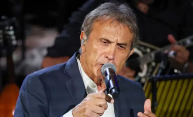גיורגוס דאלארס: 'חצי מהשירים הם זבל'
