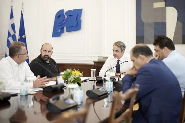 מיצוטאקיס: קיתירה תקבל תמיכה באמצעות תוכנית בסגנון צפון איוויה